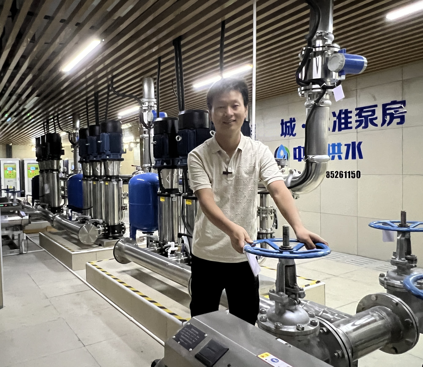 高樓二次加壓給水設(shè)備 高樓二次加壓給水設(shè)備